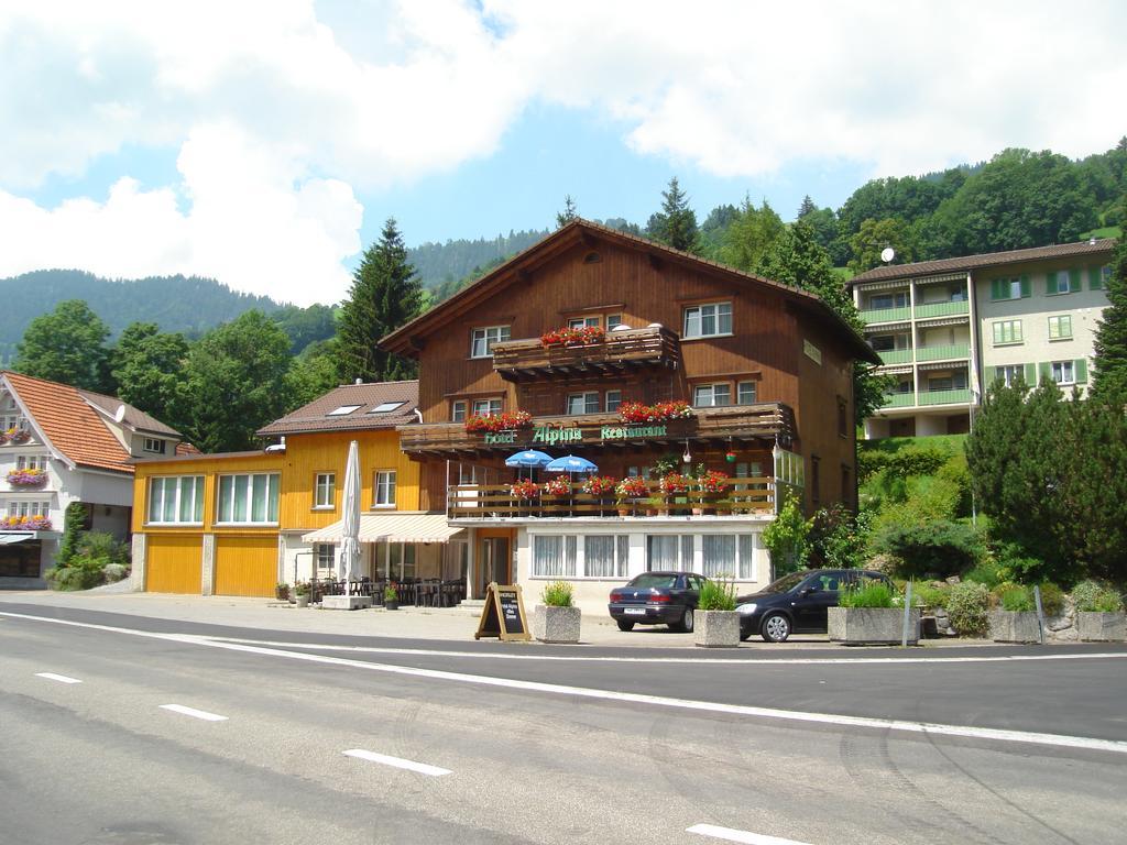 Hotel Alpina Unterwasser Buitenkant foto